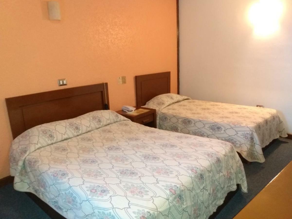 Hotel Maria Victoria Xalapa Zewnętrze zdjęcie